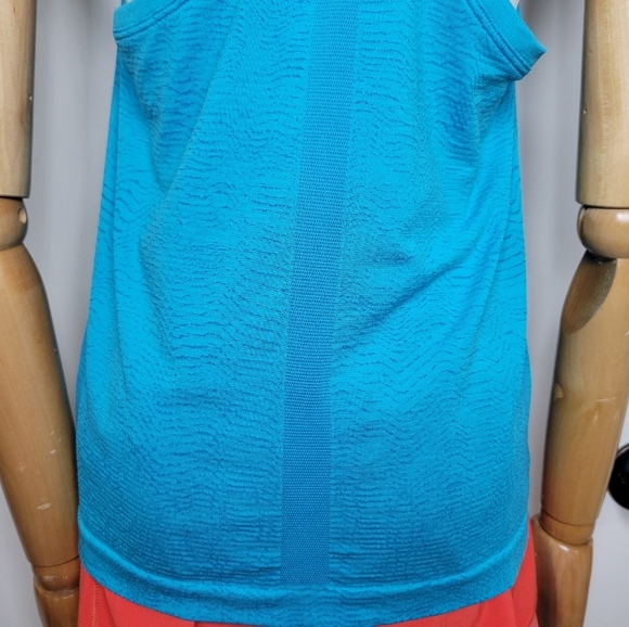 Lululemon Swiftly Tech Racerback Tank Blue Size 8 - Picture 8 of 12